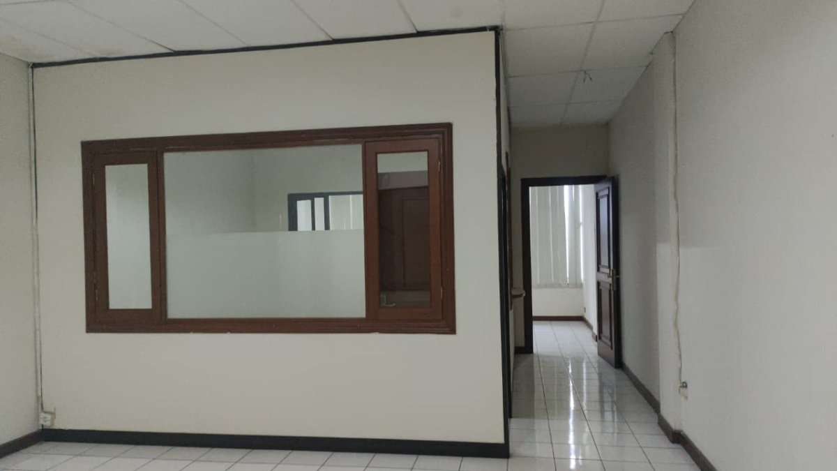 DiJual 1 Unit Ruko Di komplek Ruko Gading Bukit Indah, Kelapa Gading - Jakarta Utara - Foto 3