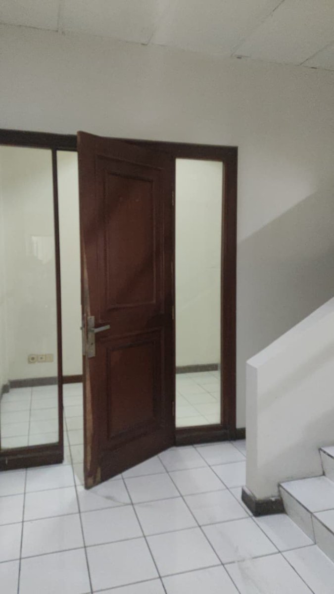 DiJual 1 Unit Ruko Di komplek Ruko Gading Bukit Indah, Kelapa Gading - Jakarta Utara - Foto 4