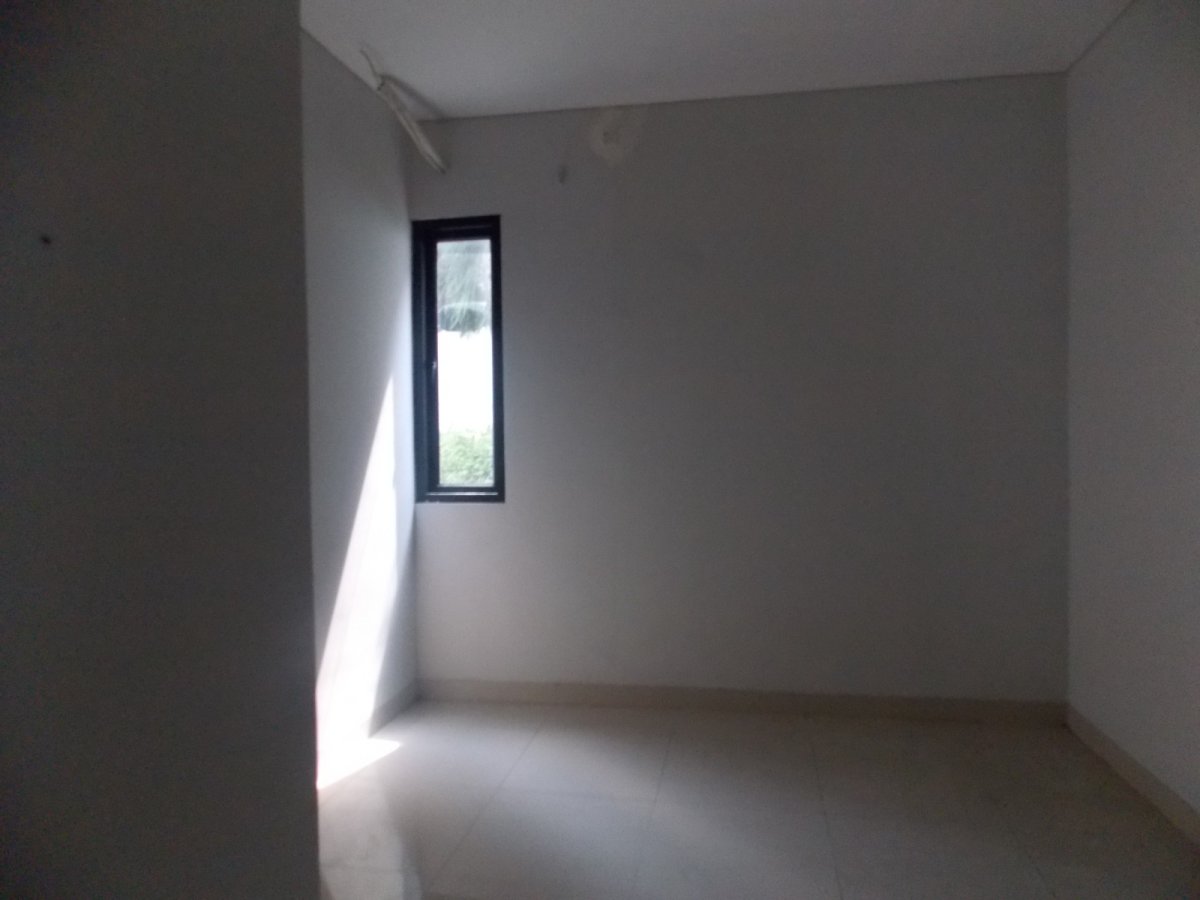 rumah cantik minimalis siap masuk di daerah Pondok Cabe , Pamulang - Foto 14