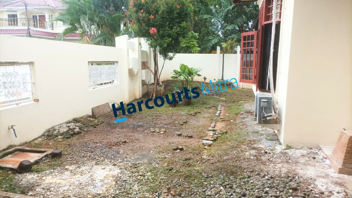 RUMAH INDAH BEBAS BANJIR DAN STRATEGIS DI PULO GADUNG - Foto 3