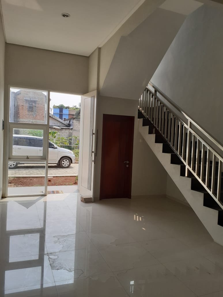 Rumah baru siap huni di Pondok Ranji Tangerang Selatan - Foto 3