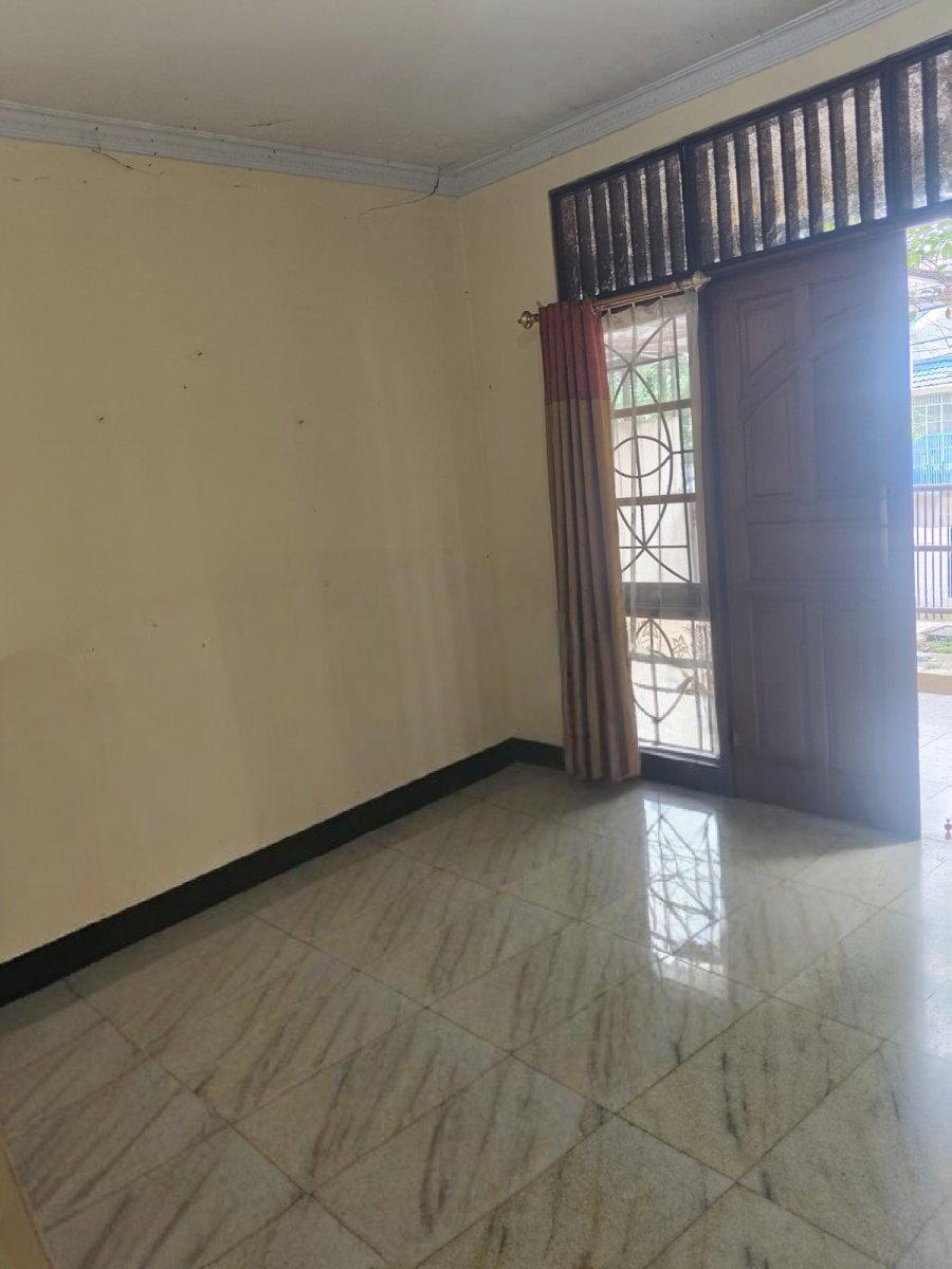 rumah jarang ada, lokasi oke di Bintaro sektor 3 - Foto 7
