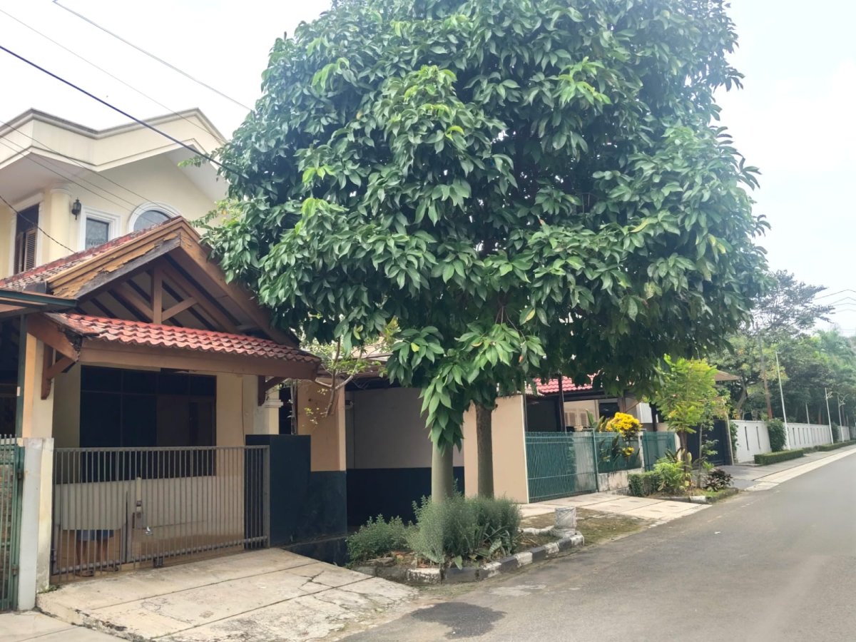 rumah jarang ada, lokasi oke di Bintaro sektor 3 - Foto 11