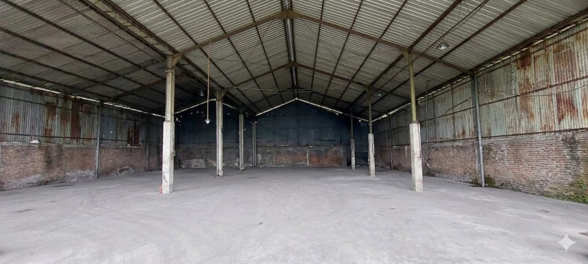 Gudang siap pakai di Polokarto, Sukoharjo, dekat dengan Solo Baru