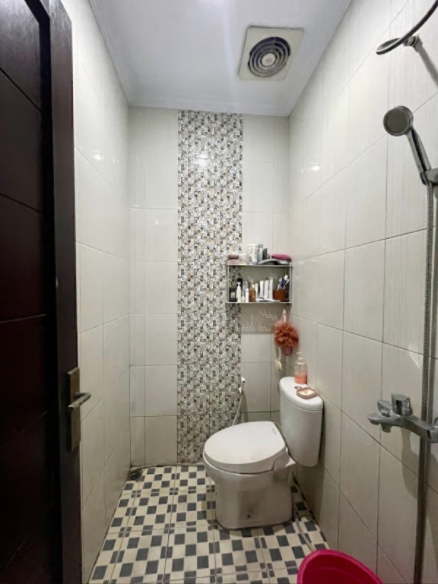 Di jual Rumah Tingkat di Jagakarsa, Jakarta Selatan - Foto 2