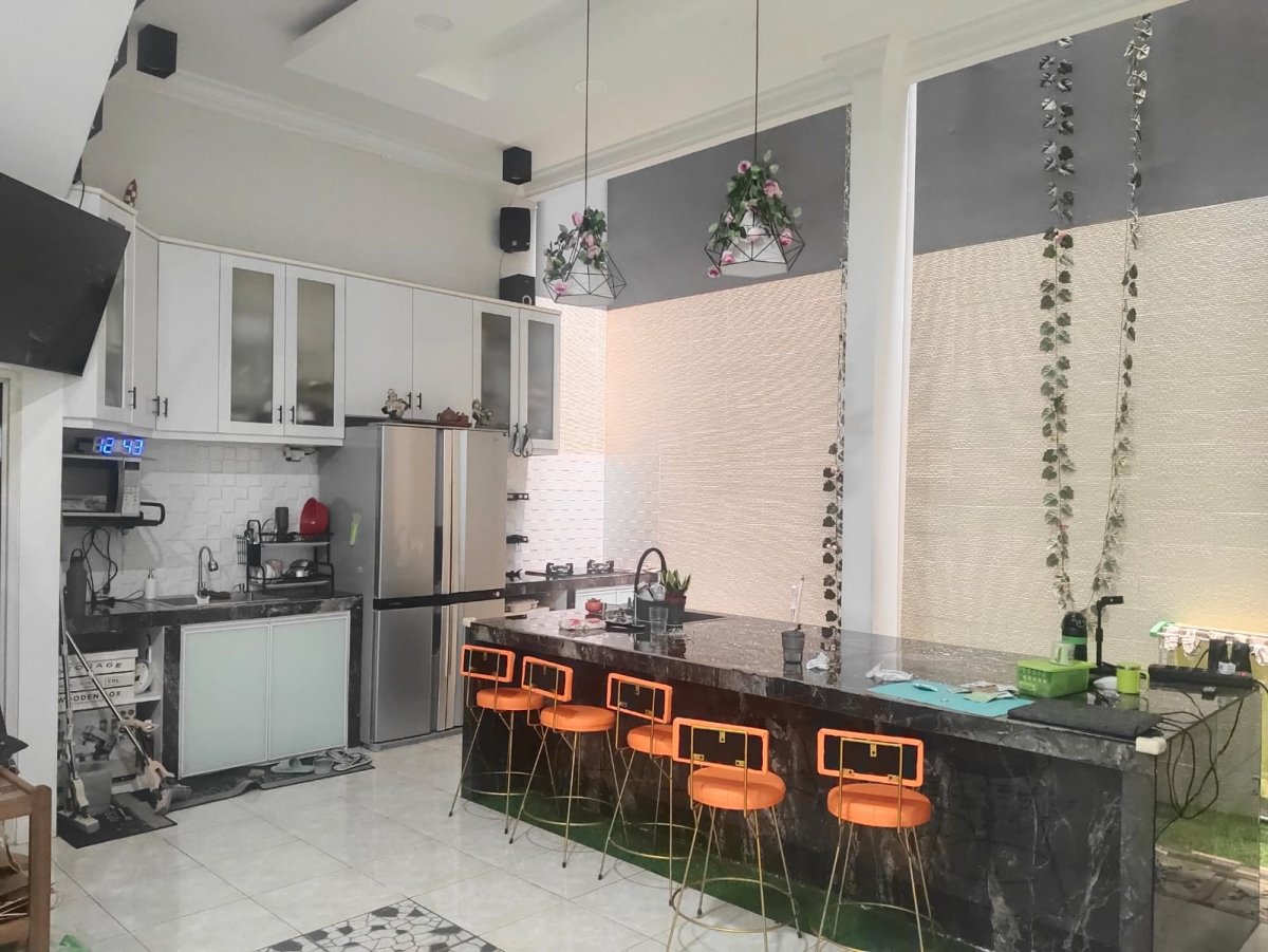 Rumah 3 lantai sudah rapih dan terawat dengan lingkungan yang tenang di Danau Indah, Sunter - Foto 2