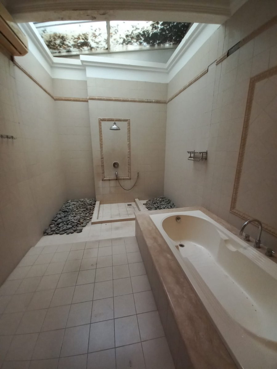 Dijual Rumah Mewah di Kebayoran Baru - Foto 3