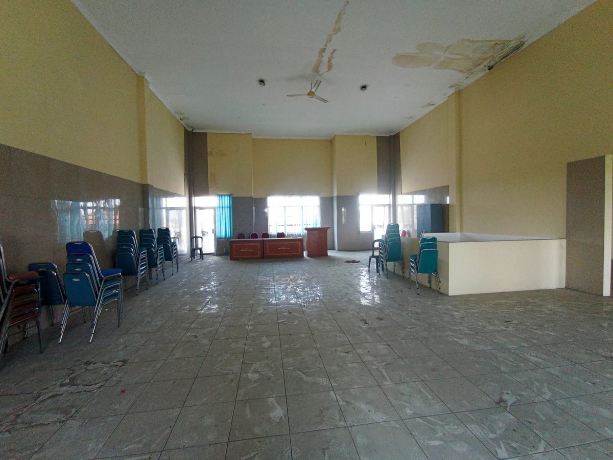 Gedung Usaha 3 Lantai Strategis Dekat Tol Klodran & Bandara Solo - Foto 8