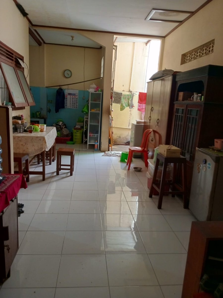 Rumah + Ruang Usaha Strategis di Cemani Grogol Sukoharjo Dekat Kuliner & Sekolah - Foto 3