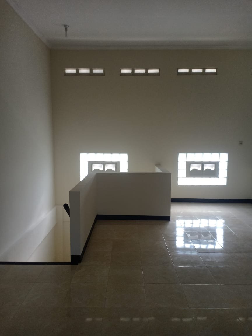 Ruko Strategis Disewakan di Gentan Dekat Masjid Al Aqso - Foto 4