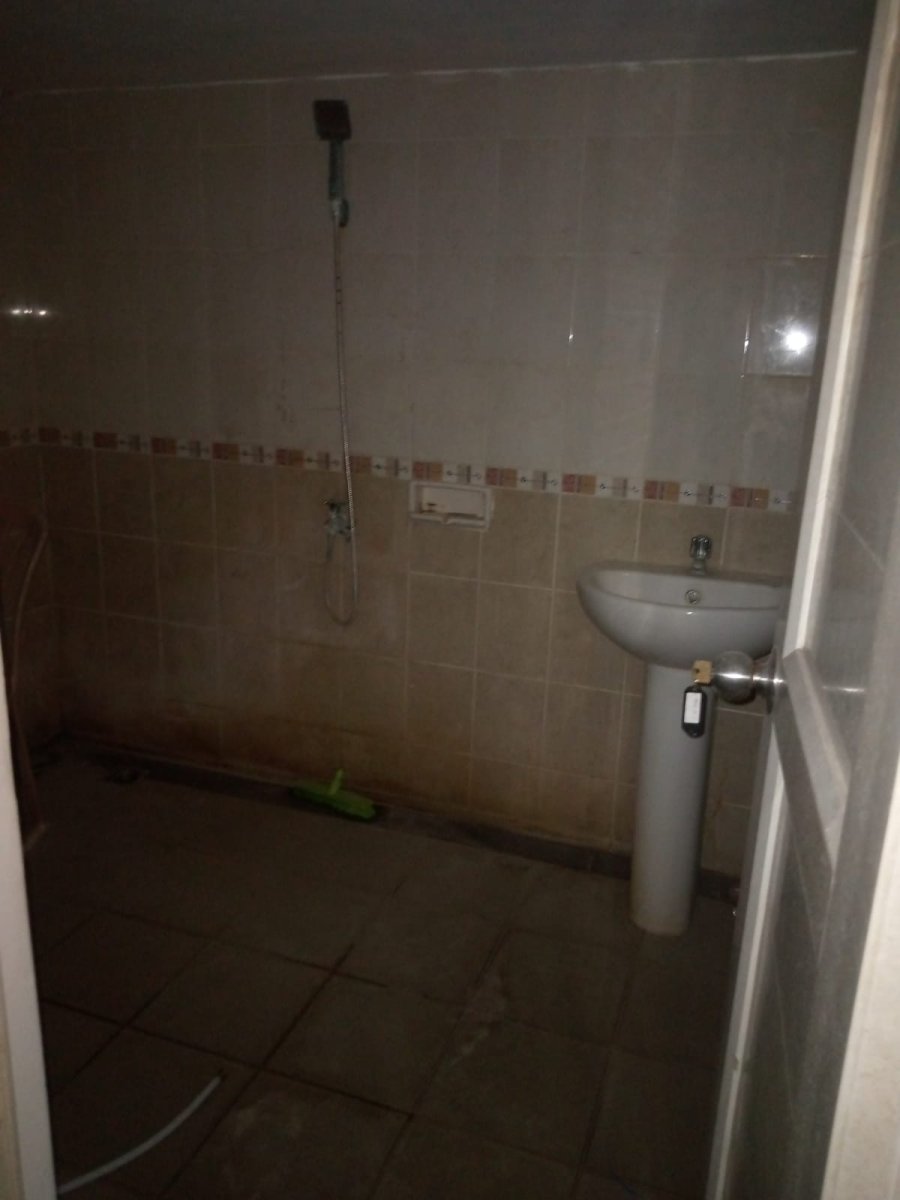 Ruko gandeng siap pakai di raya cempaka putih, siap pakai - Foto 7
