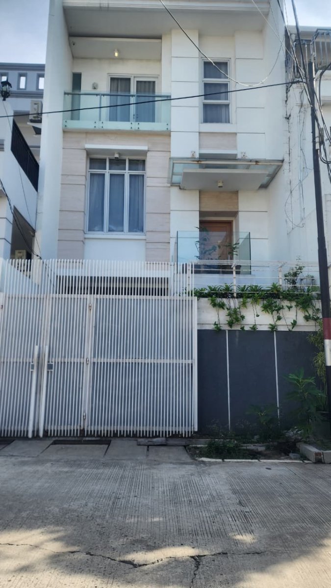Dijual Rumah Di Pondok Gading Utama, Kelapa Gading - Jakarta Utara - Foto 5