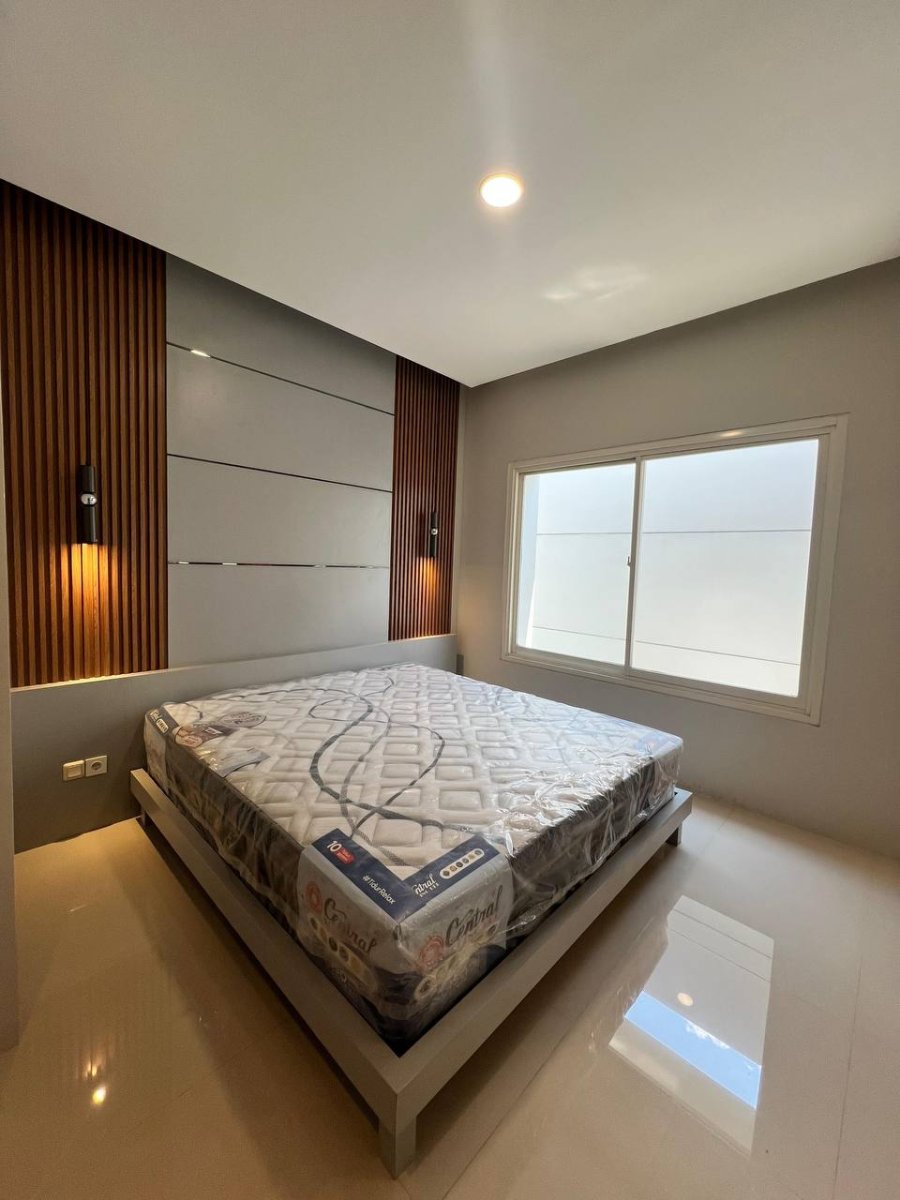 Dijual Rumah New Minimalis 2 Lt Mocca Verbana Dian Istana Surabaya - Foto 4