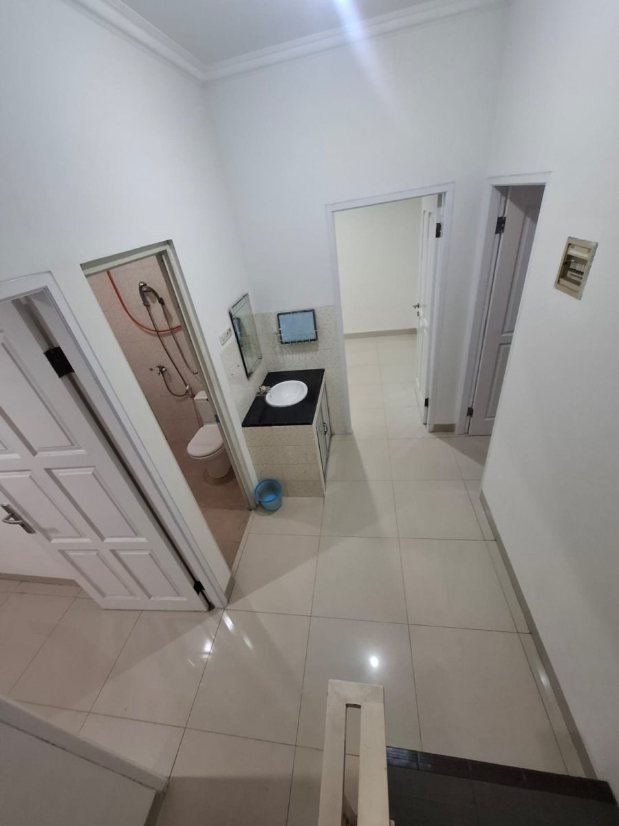 Disewakan Rumah siqp huni di Kelapa Gadinh