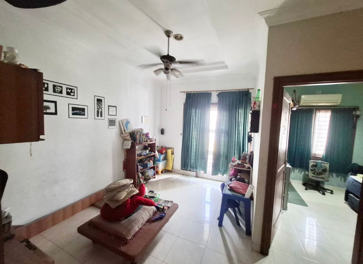 Dijual Rumah The Gading Residence Cluster Pelangi Ungu, Kelapa Gading - Jakarta Utara