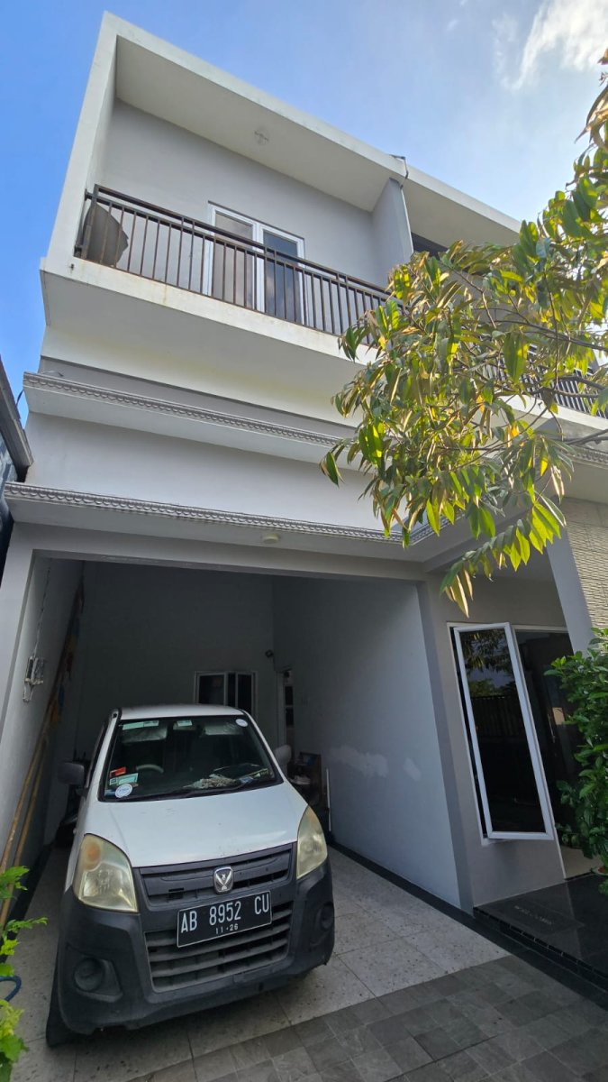 Rumah Modern  minimalis Siap Huni di Kartasura - Foto 8