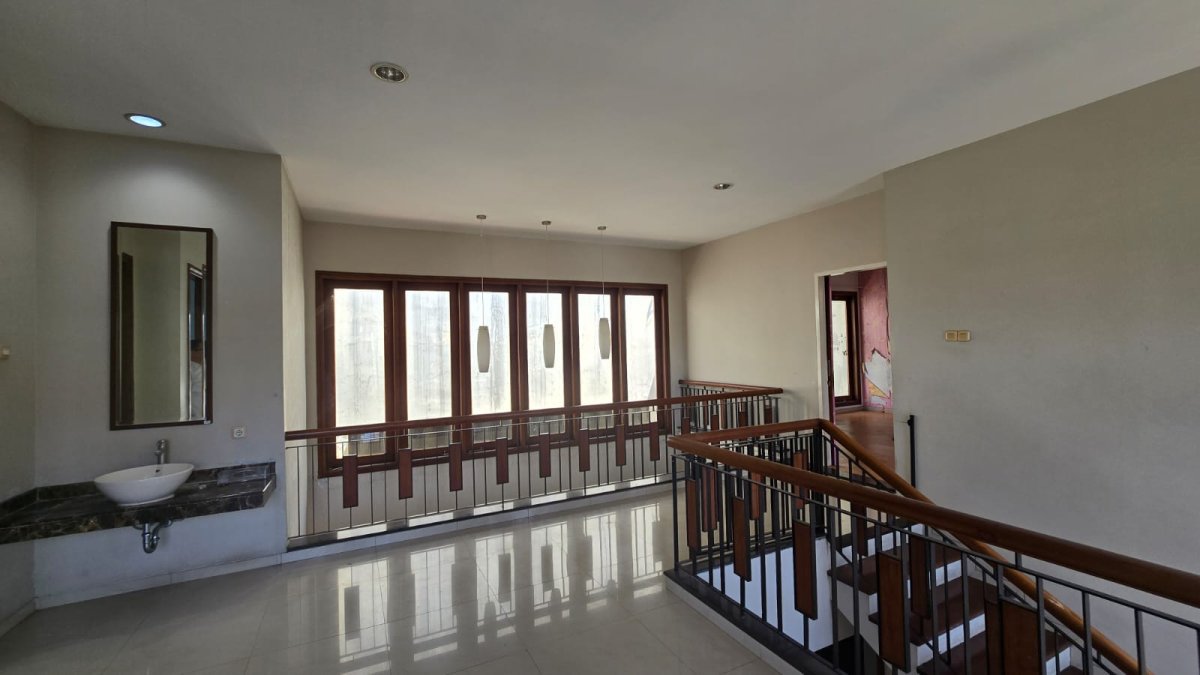 Rumah Mewah Minimalis Cluster Elite Solo Baru Dekat The Park & Pakuwon Mall - Foto 5
