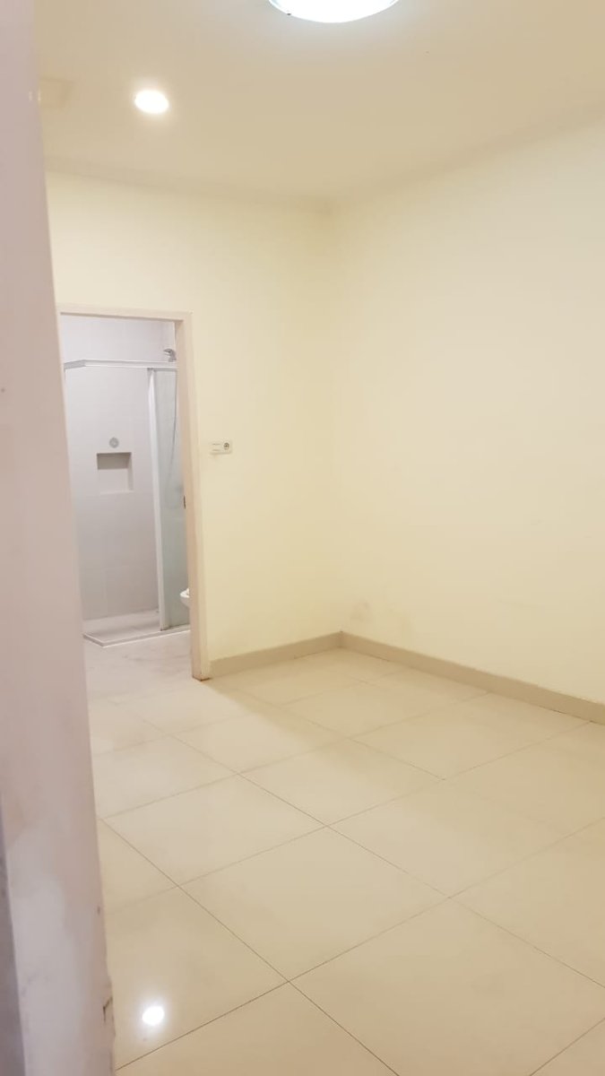 DISEWAKAN RUMAH PLUIT TIMUR - Foto 4
