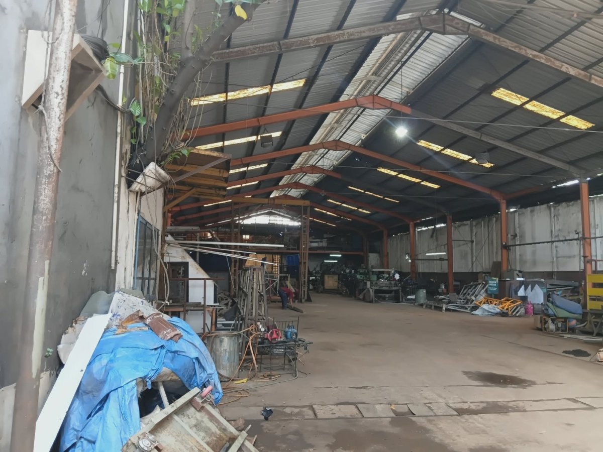 Disewakan Gudang Strategis di Jl. Pahlawan - Foto 13