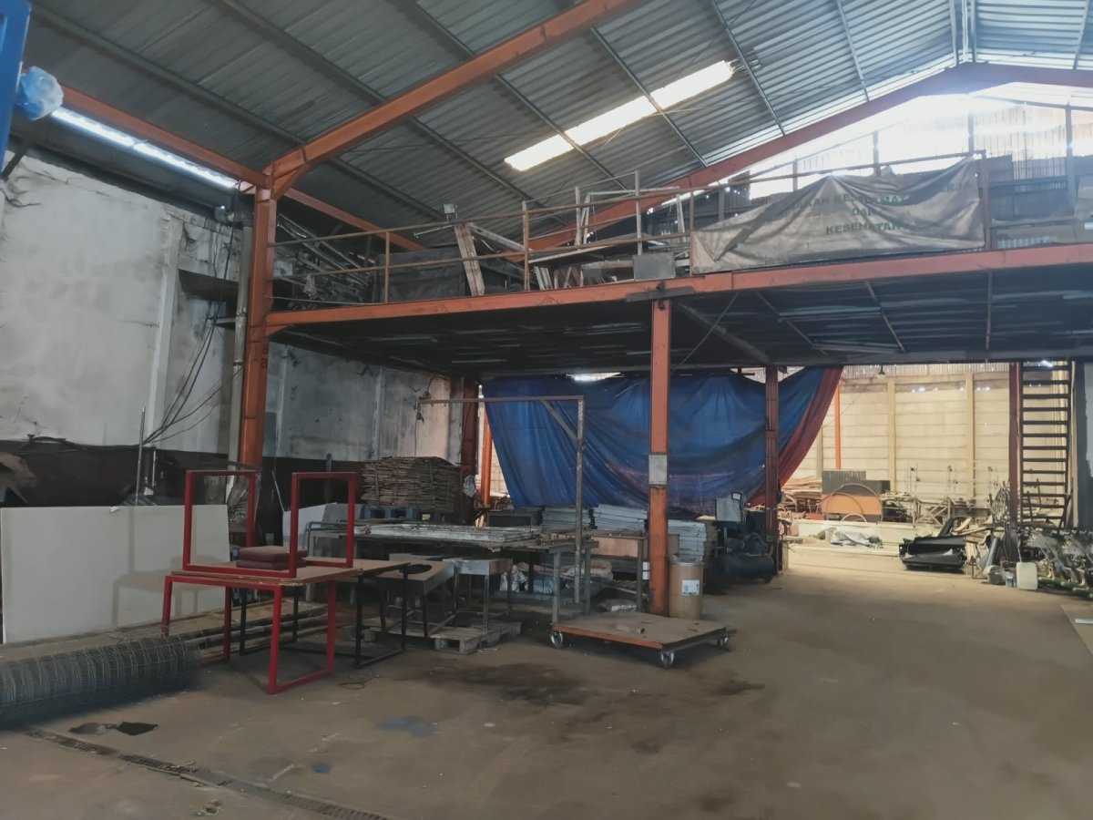 Disewakan Gudang Strategis di Jl. Pahlawan - Foto 9