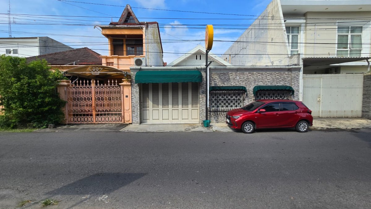 Rumah Strategis Purwosari Laweyan Solo Dekat Jalan Slamet Riyadi – Cocok Hunian & Usaha