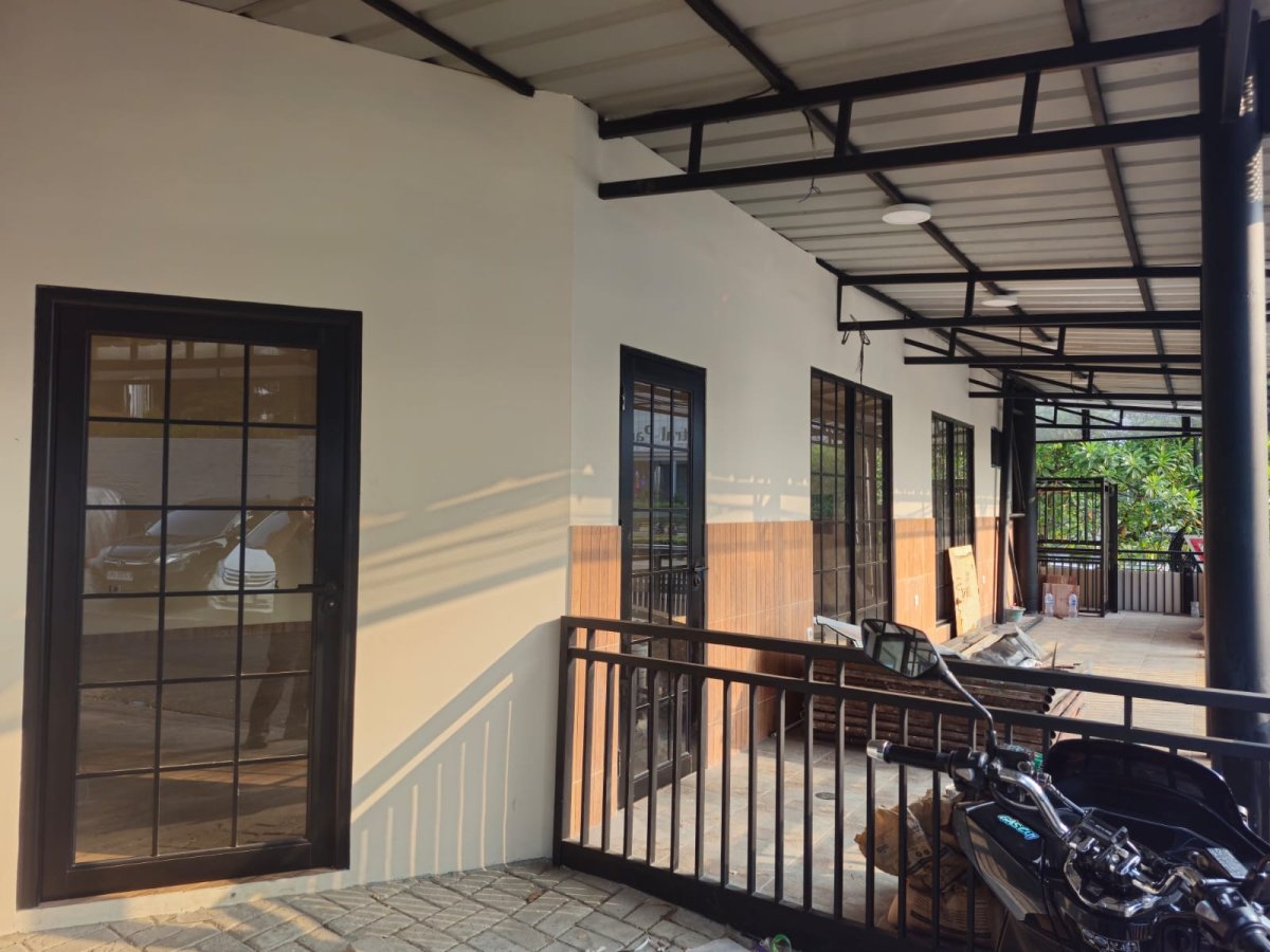 Disewakan Ruang Usaha Cafe, Minimart,  Kantor di Jl. Letjen S Parman Jak-Bar RR - Foto 3