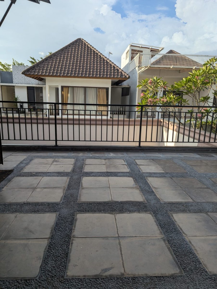 Dijual Rumah Cantik dan Terawat Lokasi Strategis di Cluster Heliconia De Park BSD - Foto 13