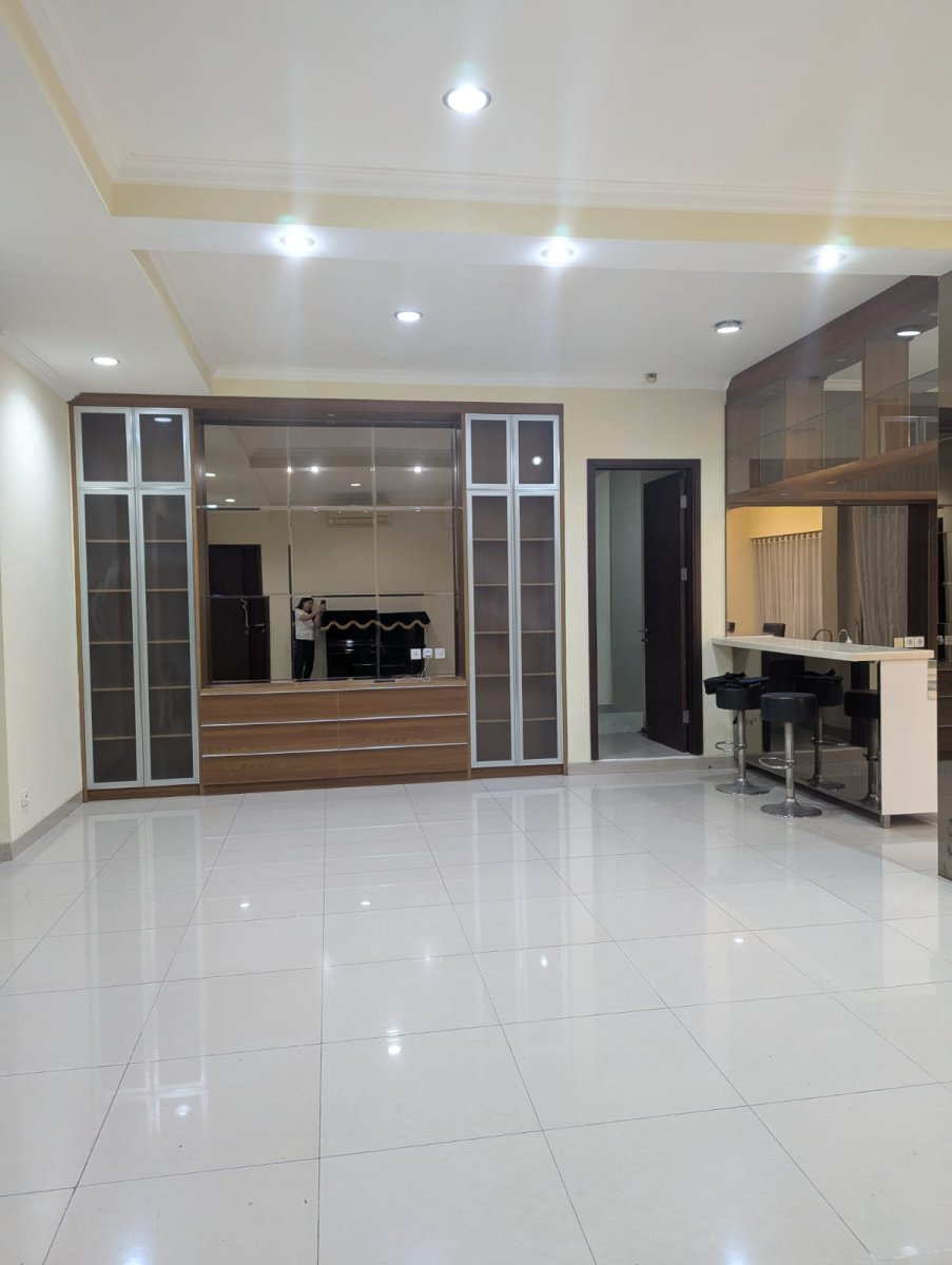 Dijual Rumah Cantik dan Terawat Lokasi Strategis di Cluster Heliconia De Park BSD - Foto 15