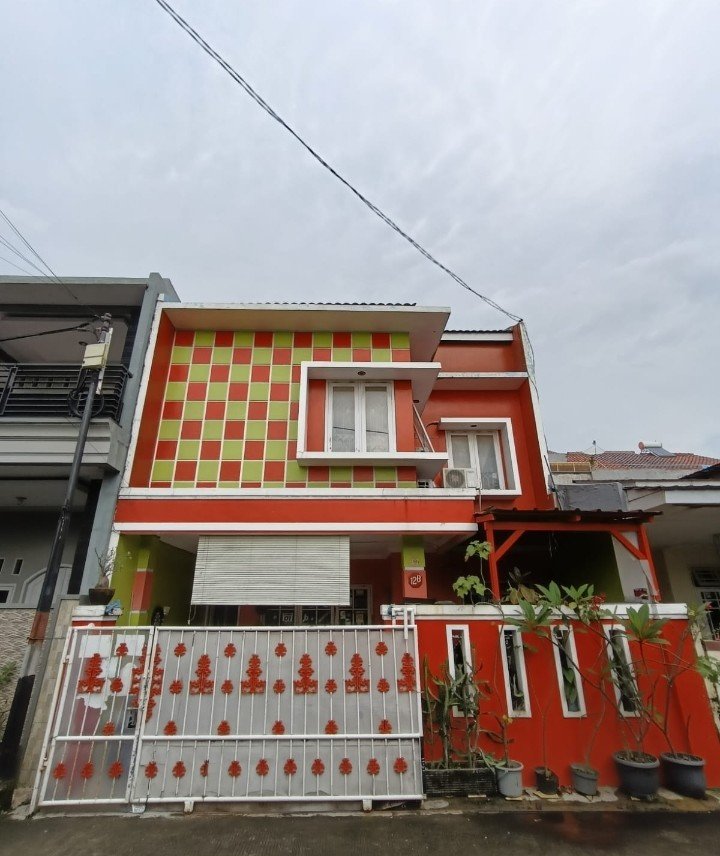 RUMAH SIAP HUNI, SEMI FURNISH, LOKASI STRATEGIS, BEBAS BANJIR, DI TYTYAN KENCANA BEKASI - Foto 3