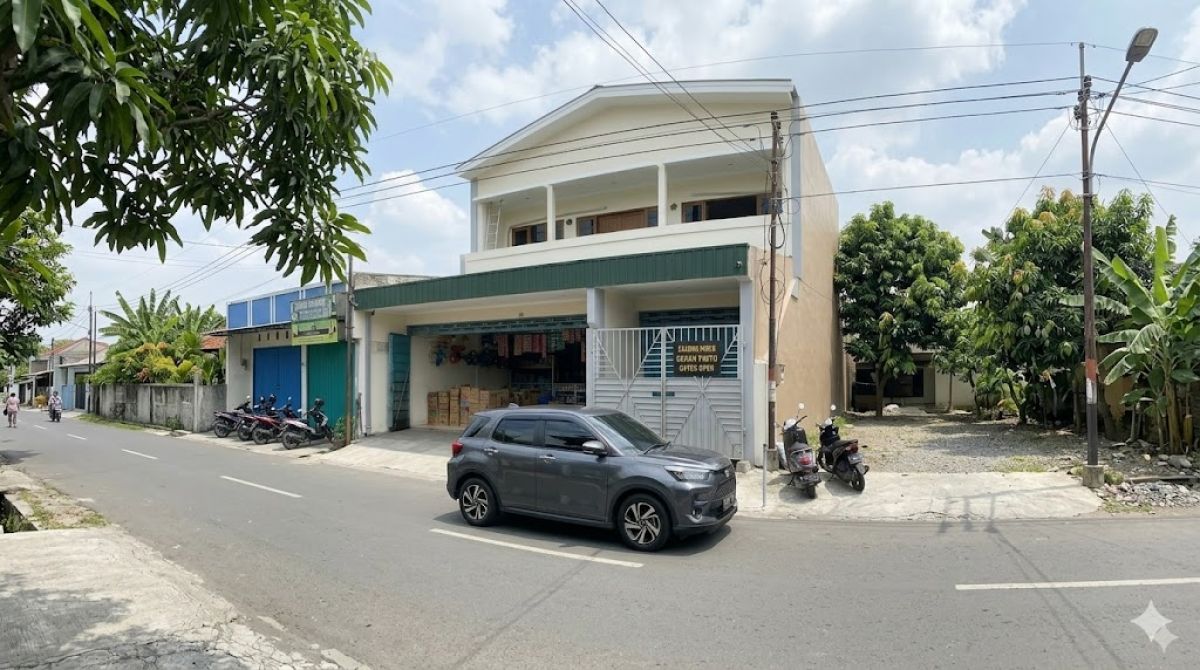 Hot Lelang Rumah Usaha Lokasi Nol Jalan Pacuan Kuda, Petemon Surabaya