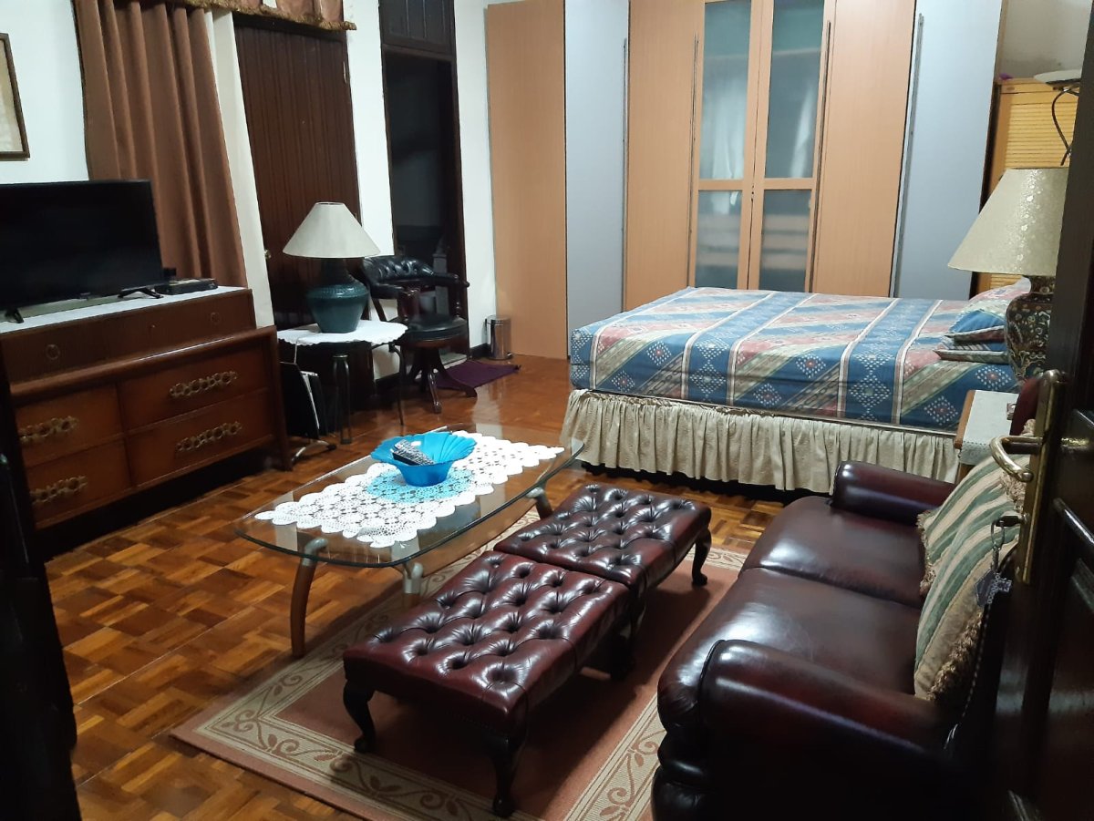 Dijual Rumah Luas & Nyaman di pegangsaan, Menteng, Jakarta Pusat - Foto 4