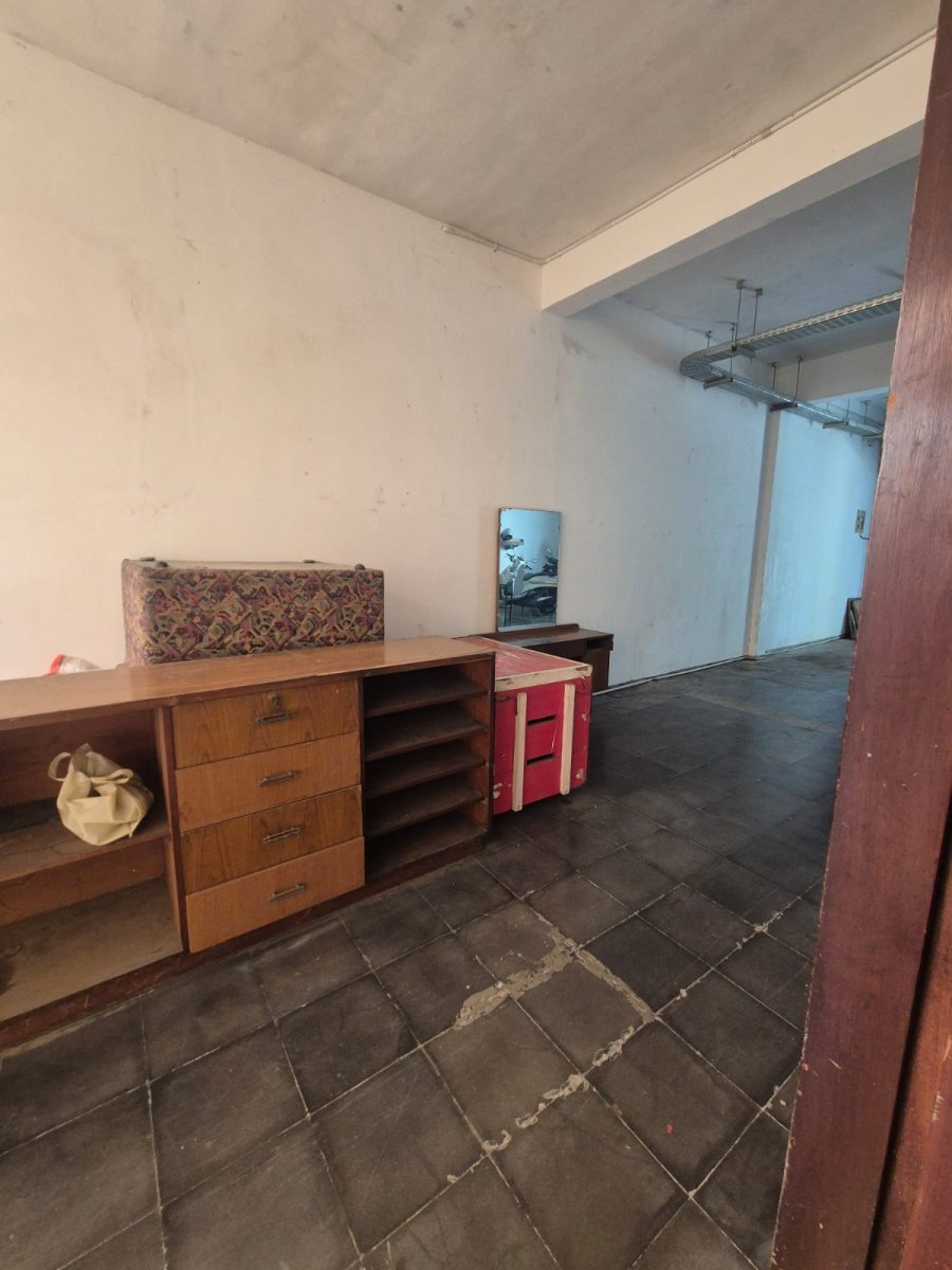 DIJUAL RUMAH KOMERSIAL PINGGIR JALAN CEMPAKA PUTIH – ( NL ) - Foto 5