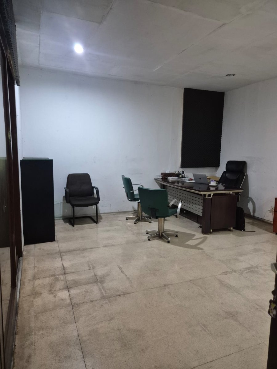 DIJUAL RUMAH KOMERSIAL PINGGIR JALAN CEMPAKA PUTIH – ( NL ) - Foto 10