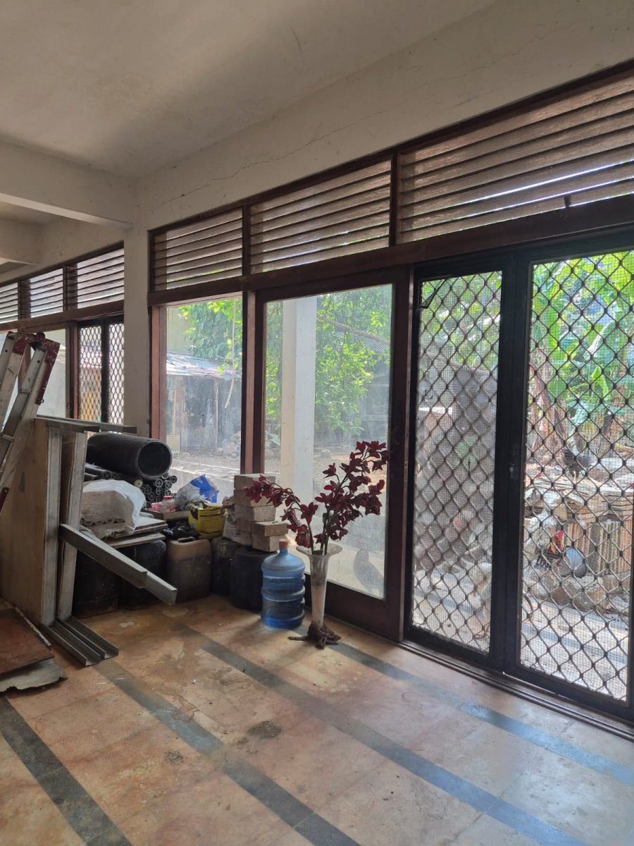 DIJUAL RUMAH KOMERSIAL PINGGIR JALAN CEMPAKA PUTIH – ( NL ) - Foto 11