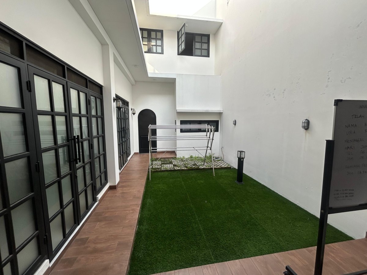 DIJUAL RUMAH Eksklusif & Asri di Jantung Jakarta Selatan – Hanya Menit dari MRT & Akses Tol JORR - Foto 8