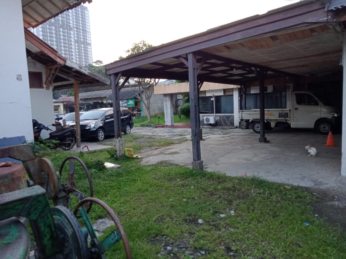 Tanah dan Bangunan dijual di Wijaya Kusuma, Cilandak, Jakarta Selatan - Foto 5