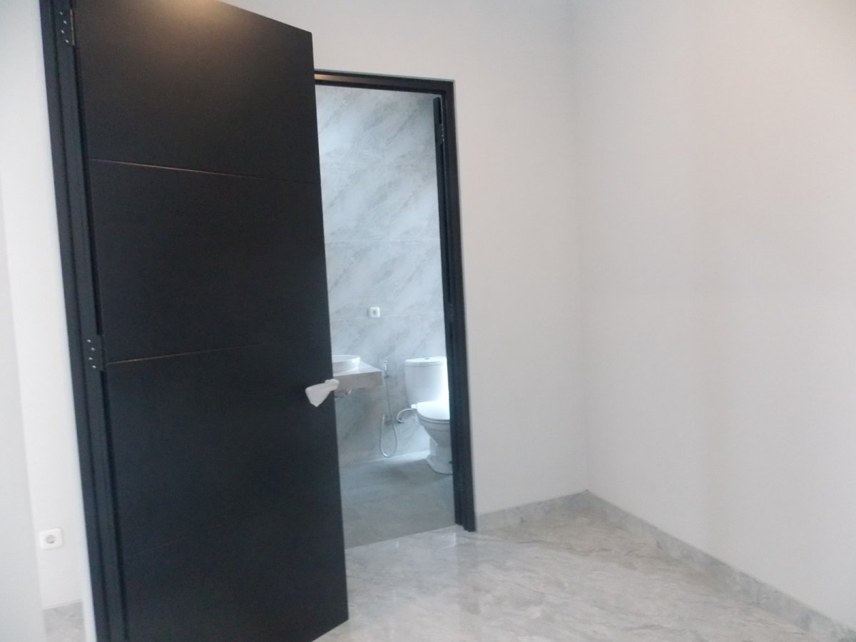 Dijual rumah di Kiwi Residence Graha Raya Tangerang Selatan - Foto 5