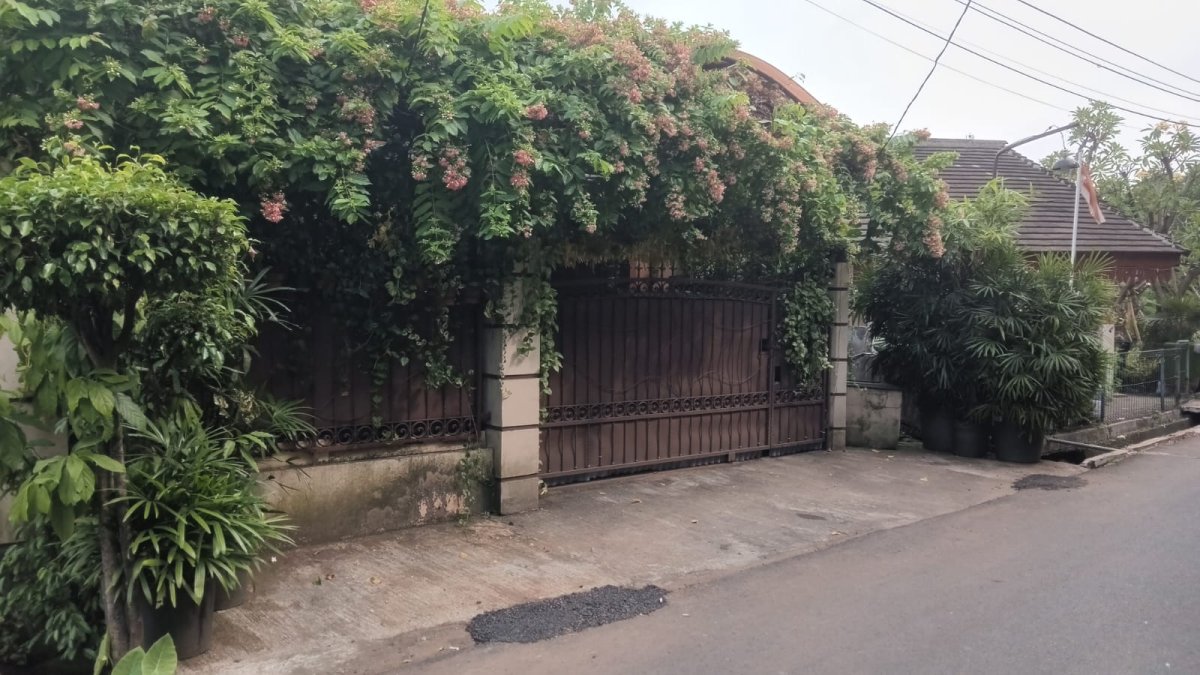 Dijual rumah asri di Permata Hijau Jakarta Selatan (DT)