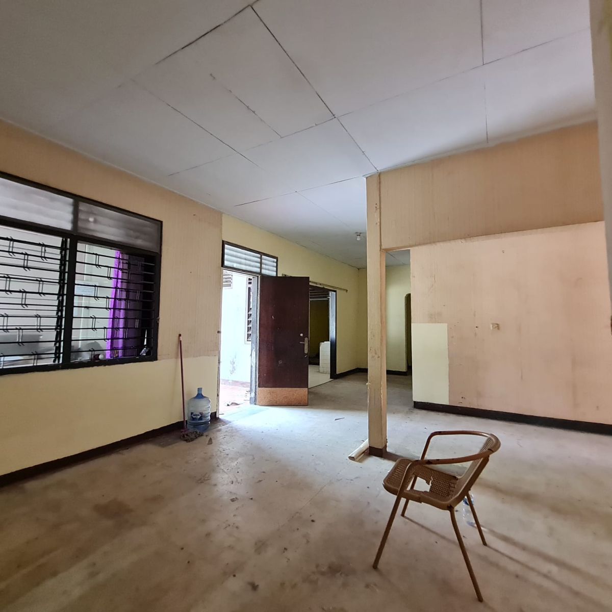Dijual Rumah Hook Luas 774 m² di Mampang Jakarta Selatan, Cocok untuk Kost-kostan Premium - Foto 11