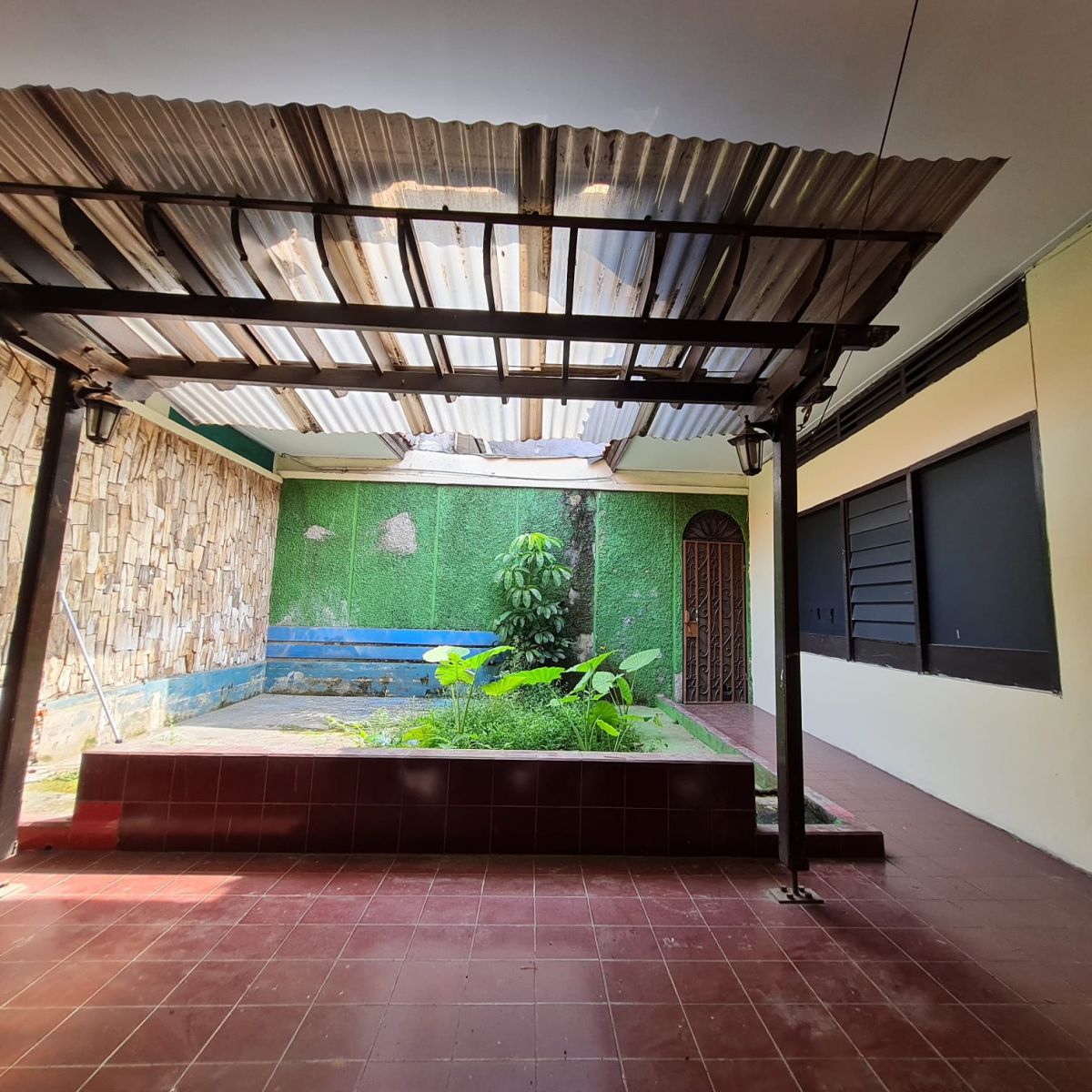 Dijual Rumah Hook Luas 774 m² di Mampang Jakarta Selatan, Cocok untuk Kost-kostan Premium - Foto 13