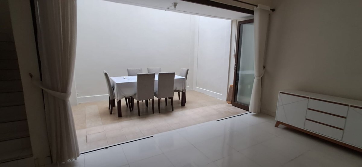 Dijual rumah di Discovery Bintaro Jaya Tangerang Selatan - Foto 8