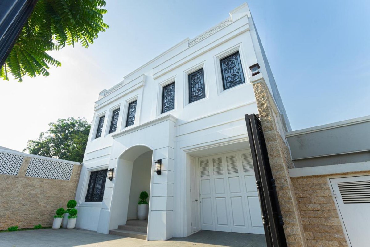 Jarang Ada! Rumah Mewah di Kemanggisan Palmerah Jakarta Barat DI - Foto 7