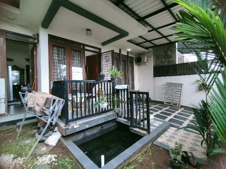 Rumah Siap Huni Dalam Kompleks Villa Torina Pancoran Mas Depok Jawa Barat Zm