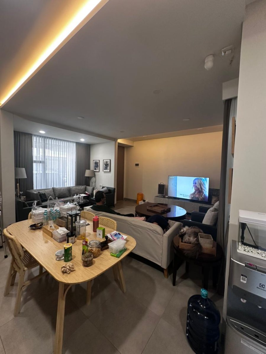 Dijual rumah ada rooftop di Tanakayu BSD Tangerang