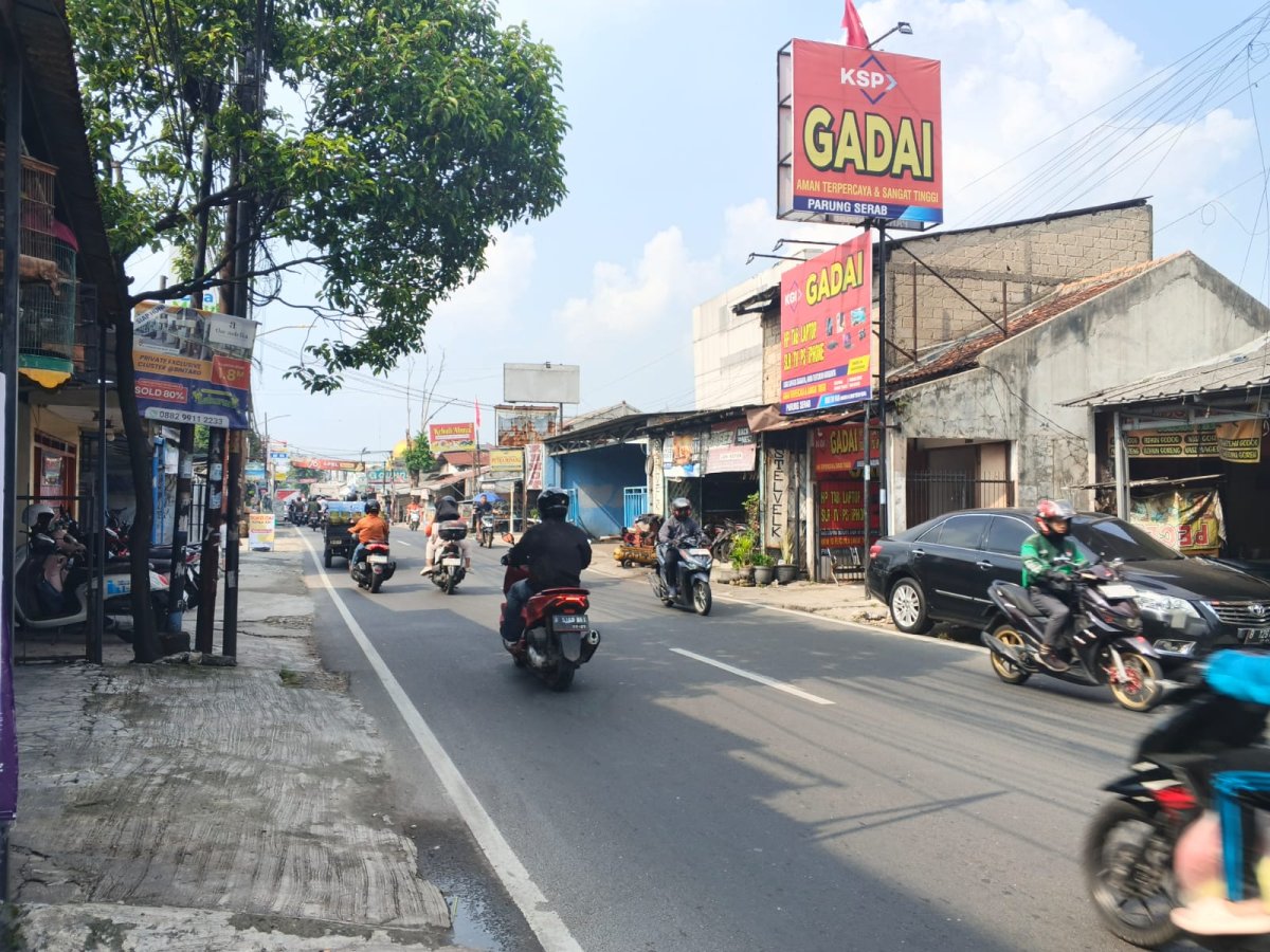 Ruko Gandeng Siap Pakai Dijual dan Disewa Di Ciledug Tangerang - Foto 2