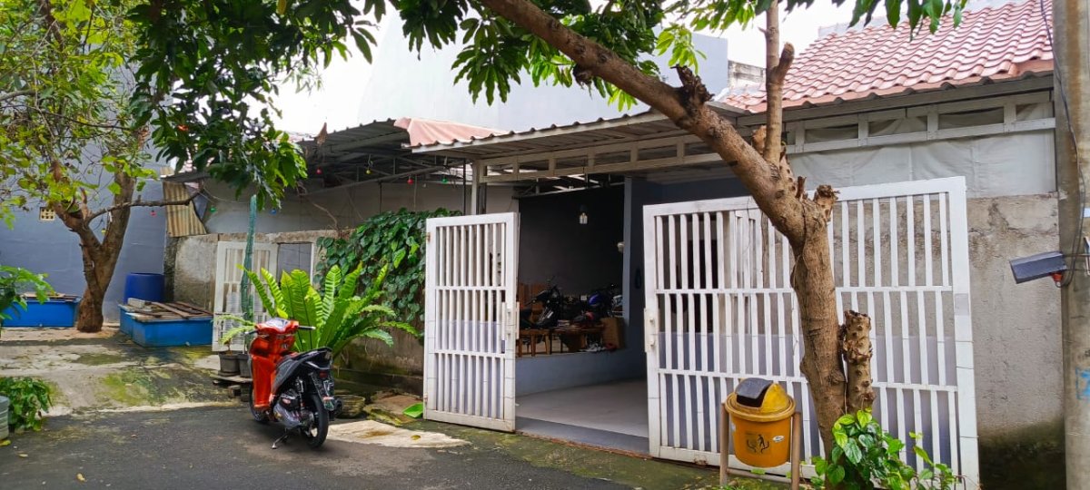 Di Jual Rumah Hook Sederhana nan Nyaman di Mahkota Simprug Larangan Ciledug