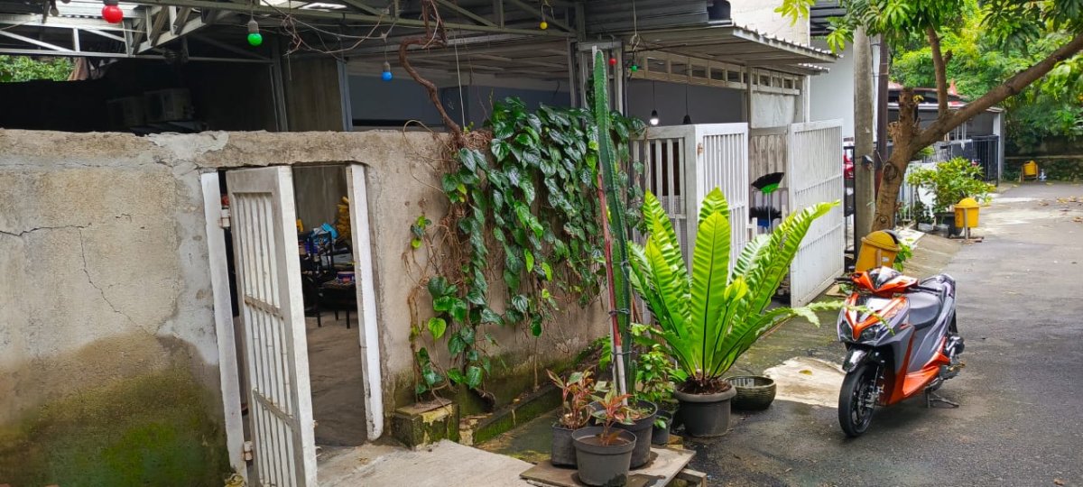 Di Jual Rumah Hook Sederhana nan Nyaman di Mahkota Simprug Larangan Ciledug - Foto 2