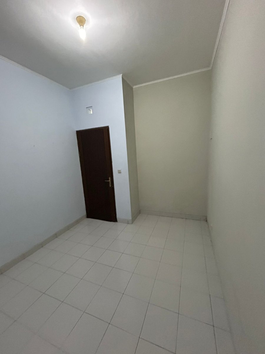 DiJual Rumah diSutera Kirana, Pondok Jagung Timur,Serpong Utara, Tanggerang Selatan - Foto 11