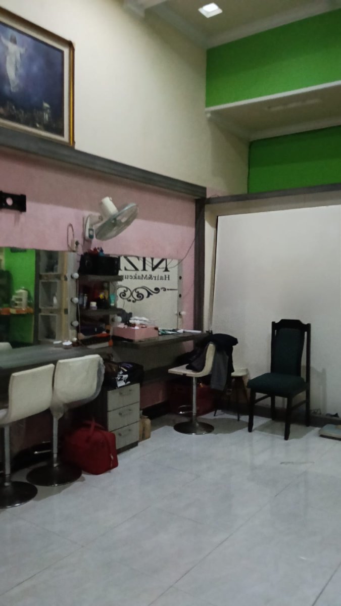 Rumah Strategis Pinggir Jalan di Tlogosari Semarang – Cocok untuk Kos, Kantor, atau Tempat Usaha - Foto 3