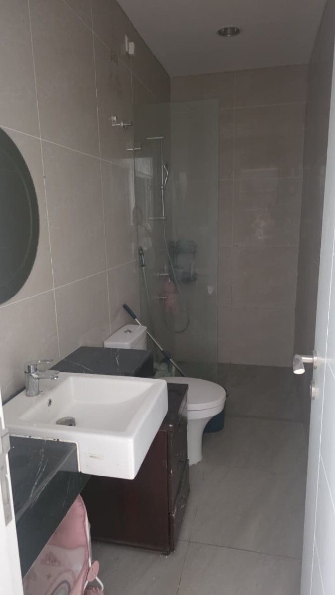 Dijual Rumah Lokasi Puri Utama, Puri Riviera, Petir - Cipondoh - Foto 7